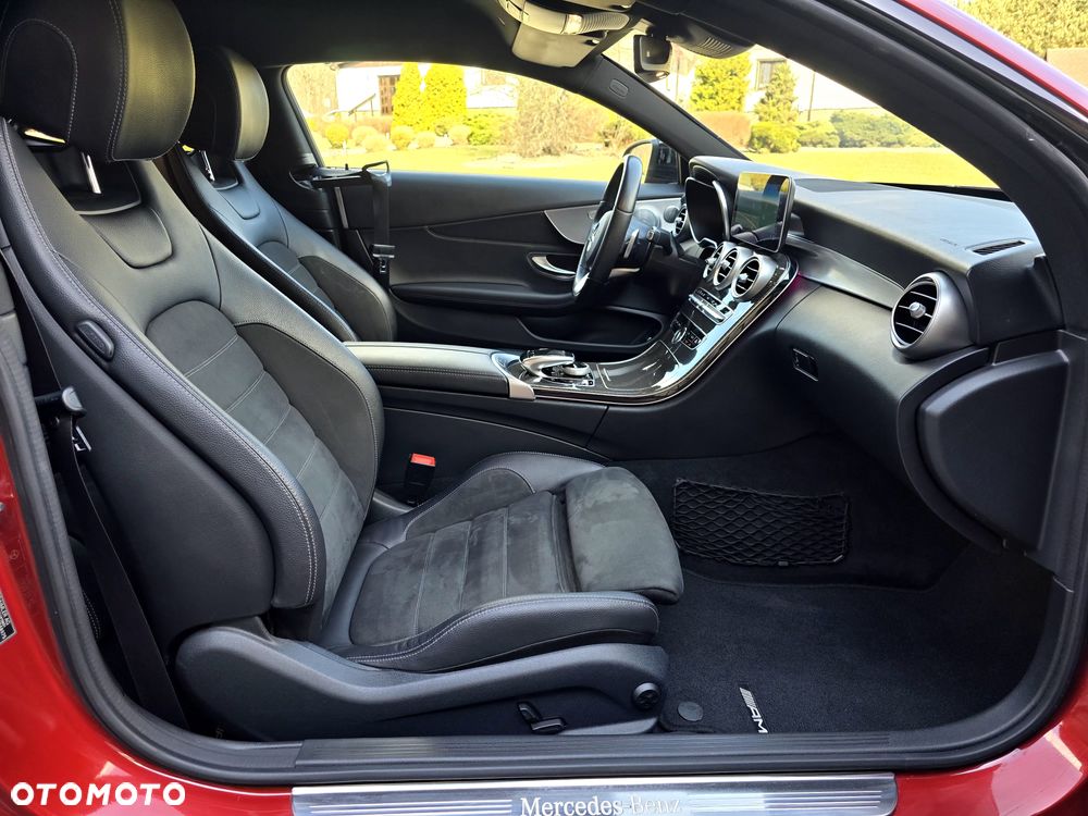 Mercedes-Benz Klasa C 220 d 4MATIC 9G-TRONIC - 17