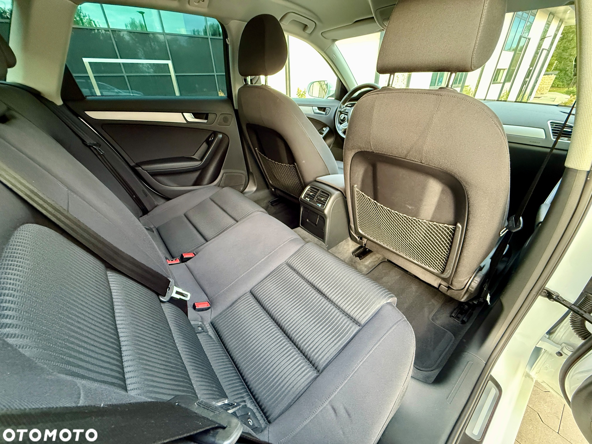 Audi A4 Avant 2.0 TDI - 29
