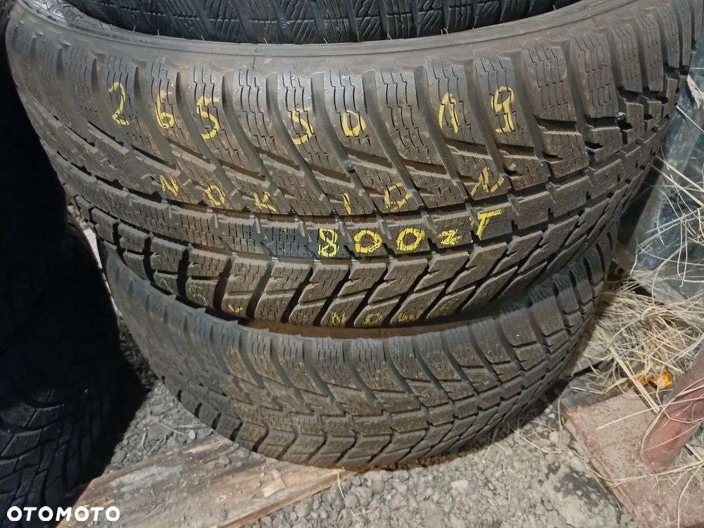 265/50/19 Nokian