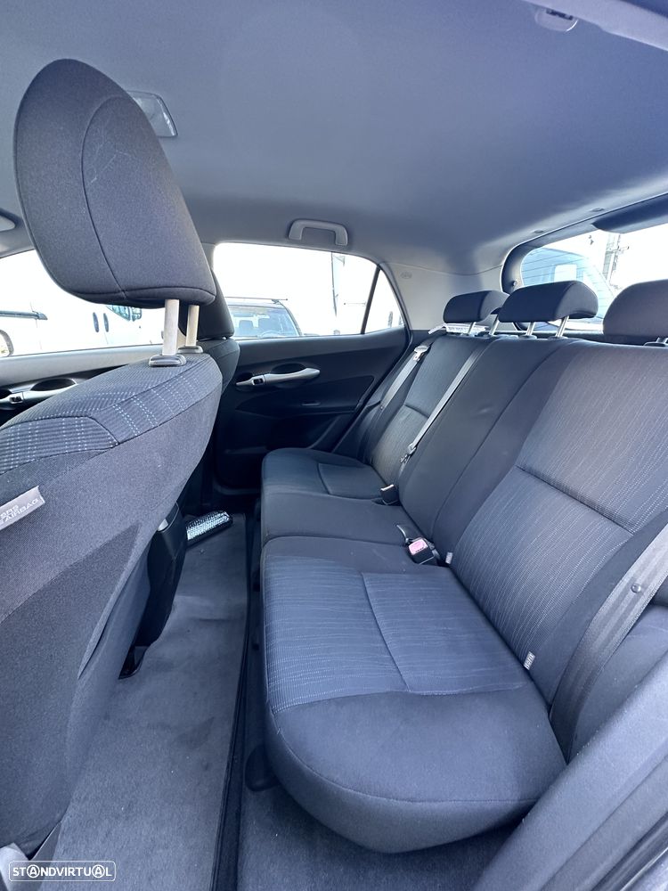 Toyota Auris 1.4 VVT-i Luna - 25