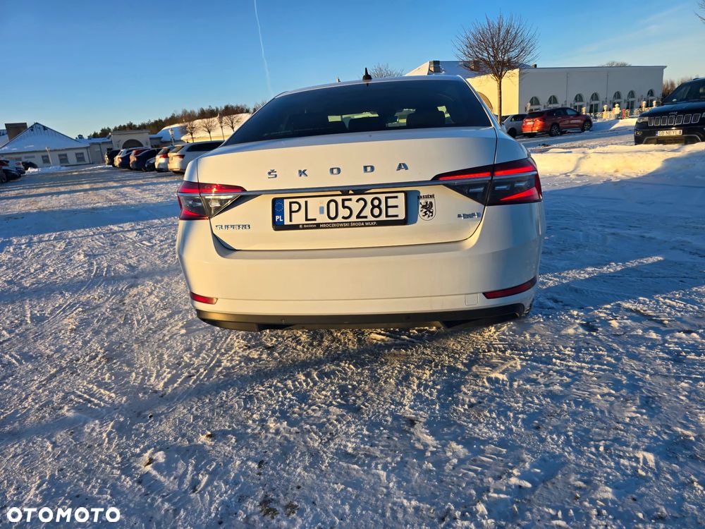 Skoda Superb 2.0 TDI SCR 4x4 Style DSG - 6
