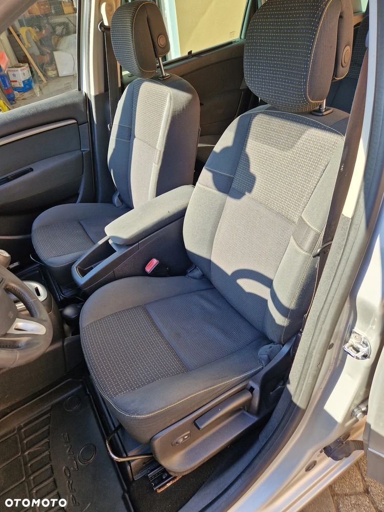 Renault Scenic 1.6 16V Expression - 17