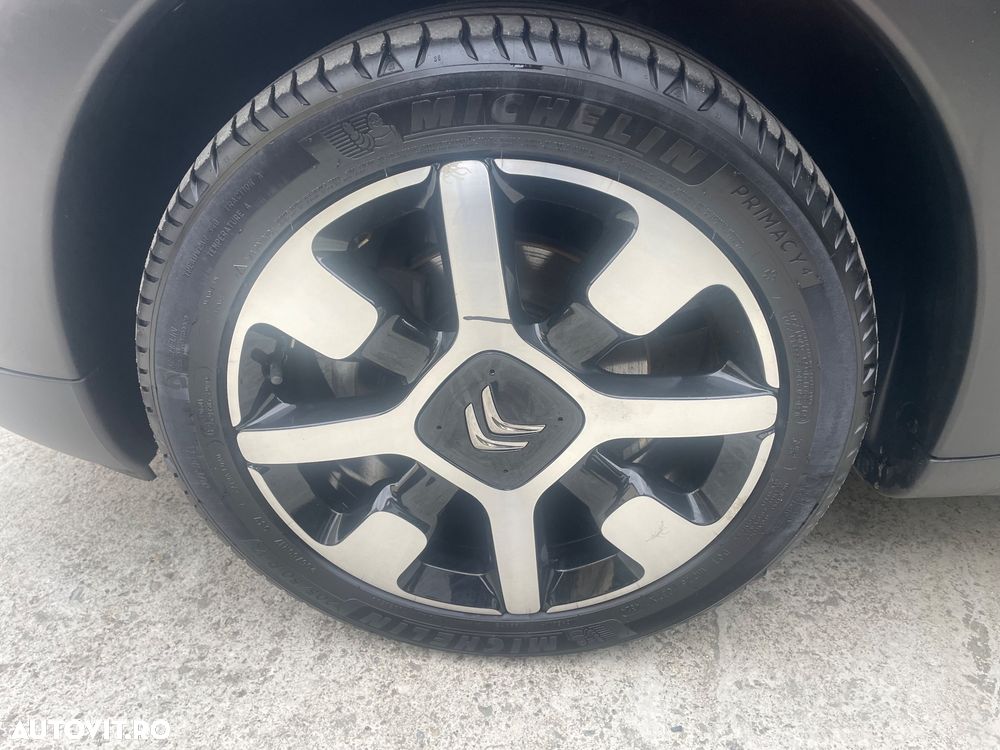 Citroën C4 Cactus - 9