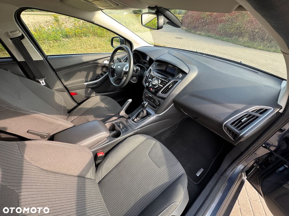 Ford Focus Turnier 1.0 EcoBoost Start-Stopp-System Titanium - 14