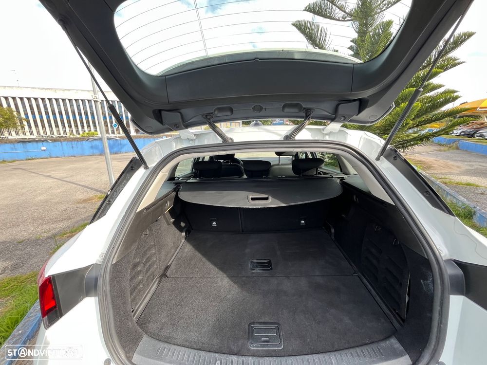 Renault Mégane Sport Tourer 1.5 Blue dCi Equilibre - 24