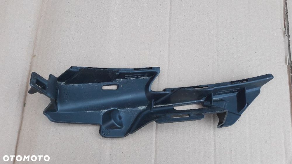 SLIZG ZDERZAKA PRAWY AUDI A3 8V LIFT - 2