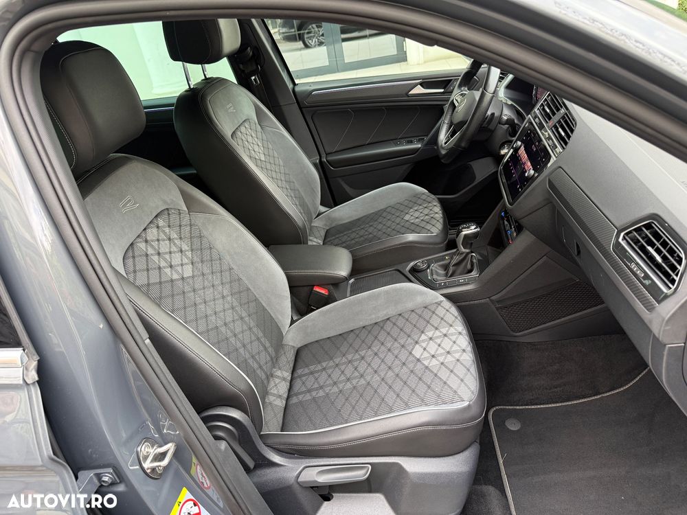 Volkswagen Tiguan 2.0 TDI SCR 4MOTION DSG R-Line - 32