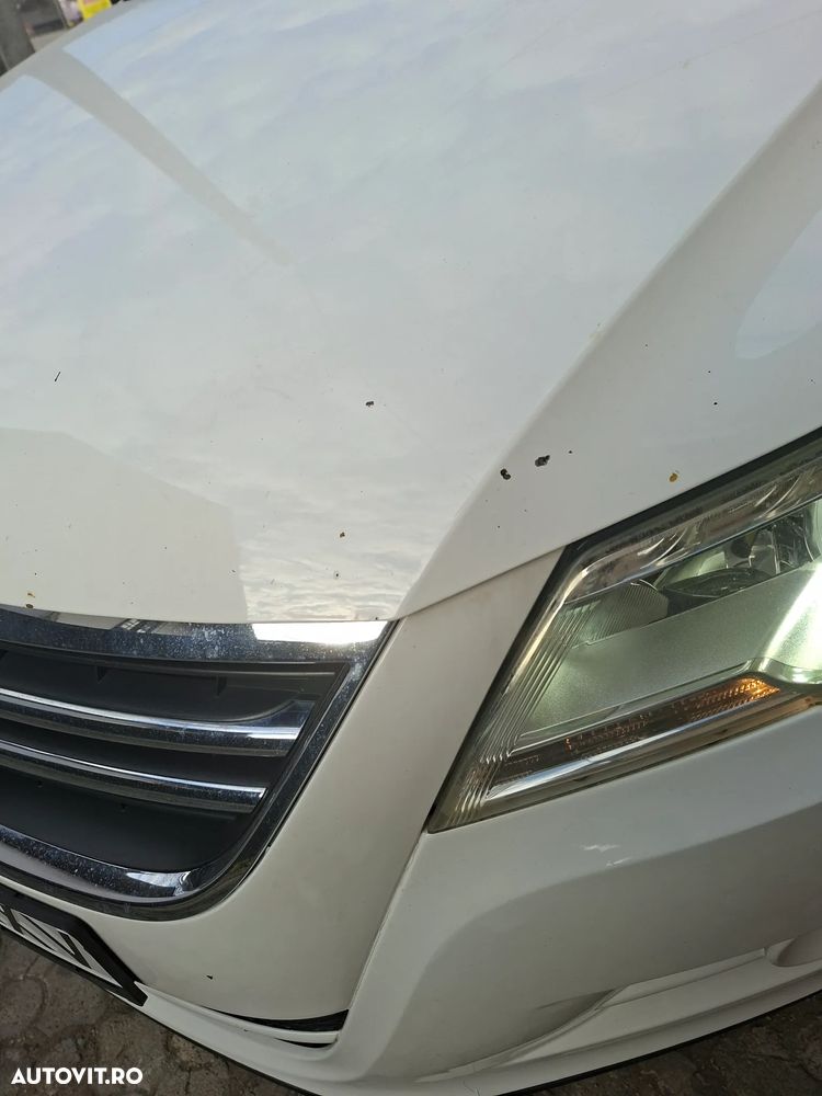 Volkswagen Tiguan - 2