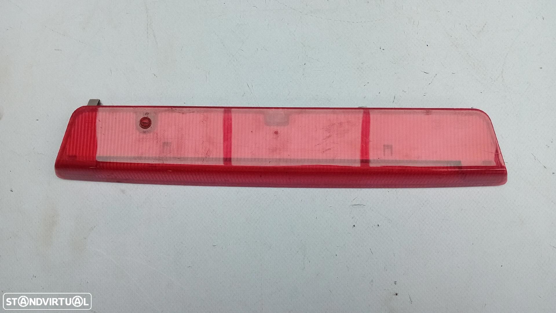 Luz stop adicional / 3º stop FORD Puma (J2K, CF7) - 1