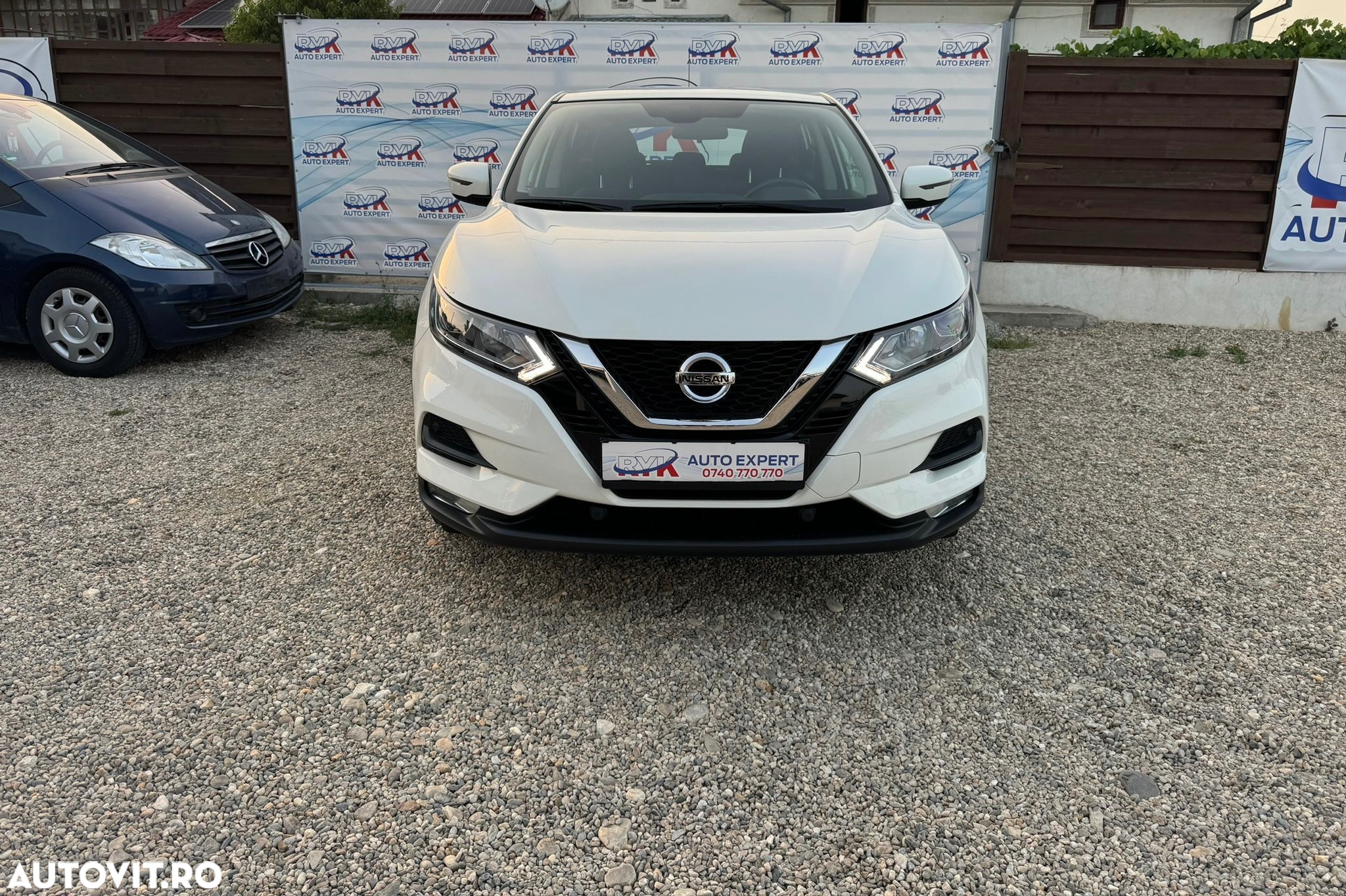 Nissan Qashqai 1.5 DCI N-CONNECTA - 3