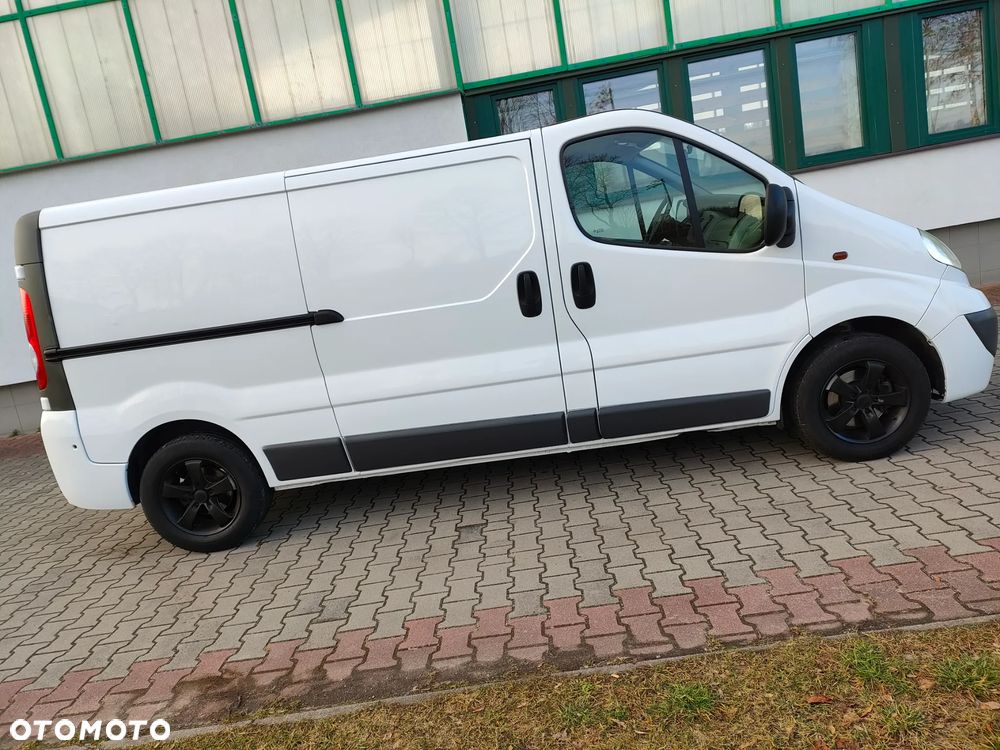 Opel Vivaro - 3