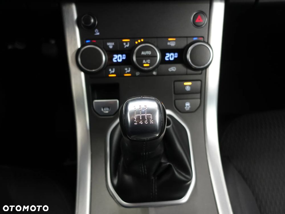 Land Rover Range Rover Evoque - 35