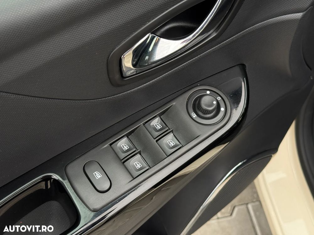 Renault Captur ENERGY TCe 120 EDC Intens - 14