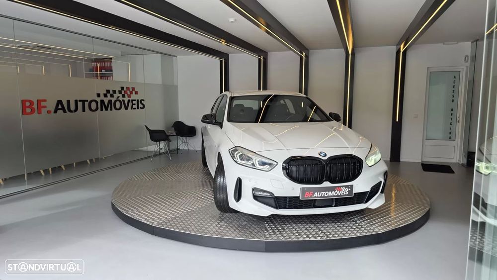 BMW 116 d Pack M - 9