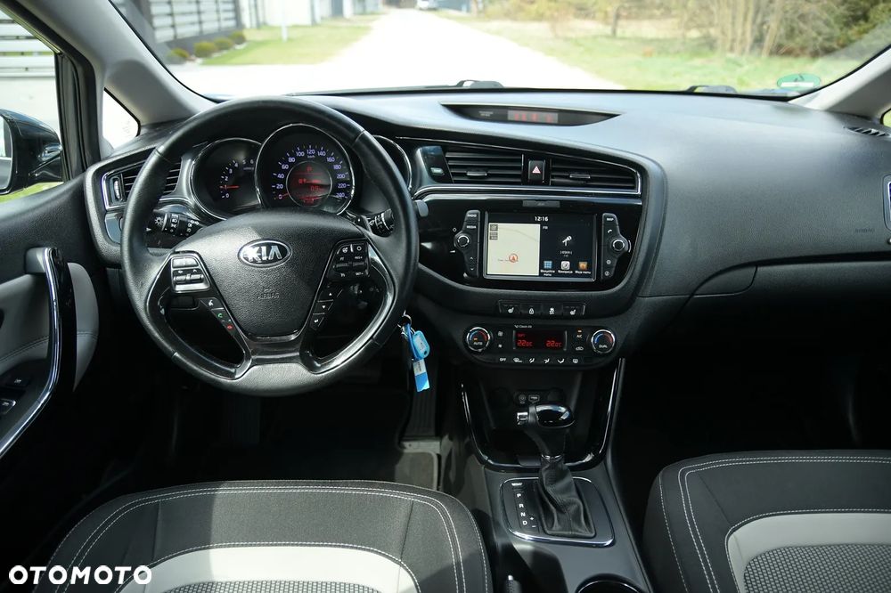 Kia Ceed - 20