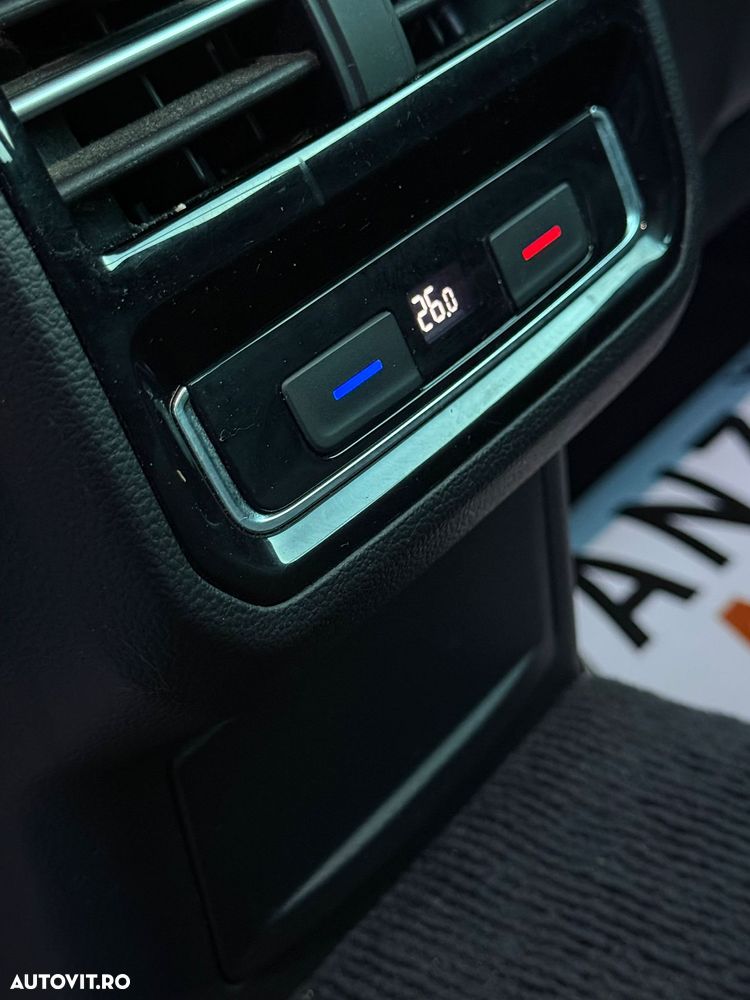 Volkswagen Passat 2.0 TDI DSG (BlueMotion Technology) Highline - 17