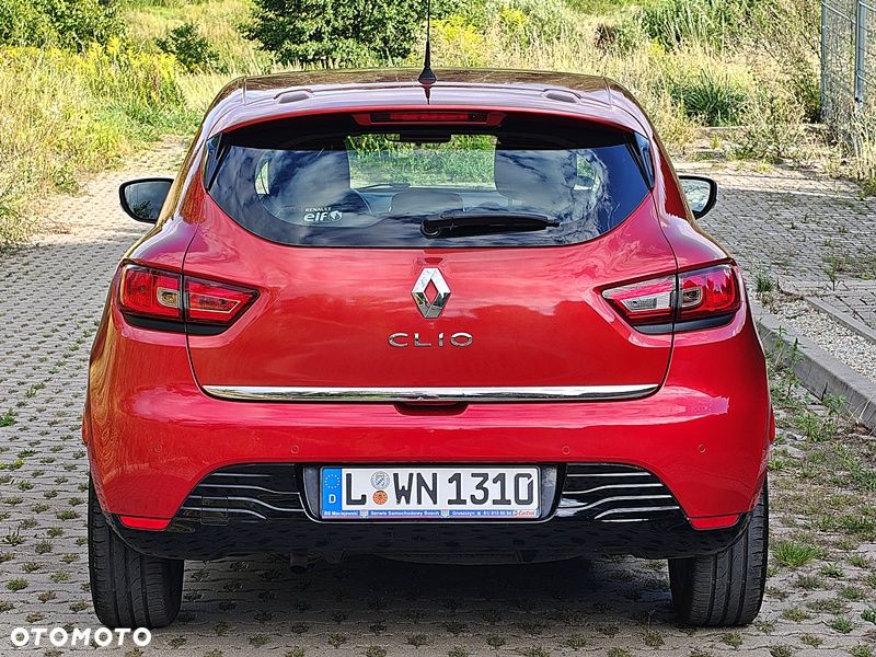 Renault Clio 1.2 16V 75 Luxe - 26