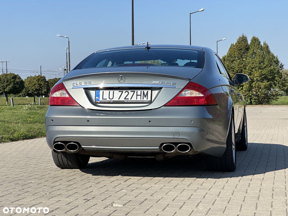 Mercedes-Benz CLS - 23
