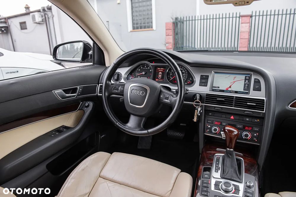 Audi A6 Limousine 3.2 FSI Quattro Tiptronic - 30