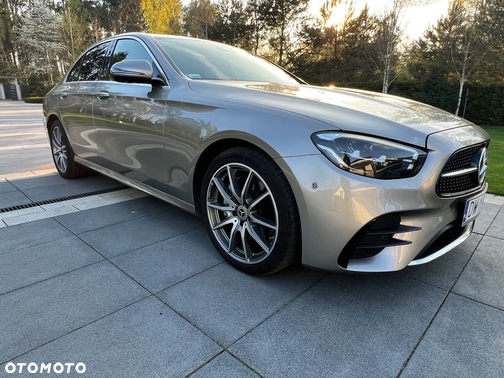 Mercedes-Benz Klasa E 220 d 4Matic 9G-TRONIC AMG Line - 10