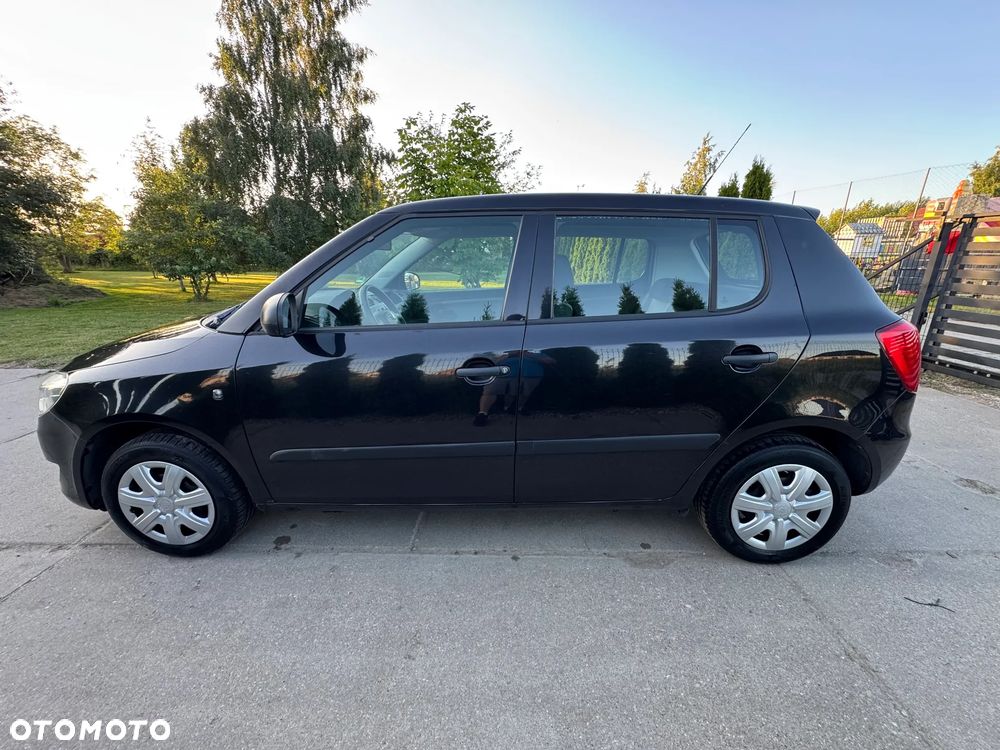 Skoda Fabia 1.2 HTP SPECIAL - 17