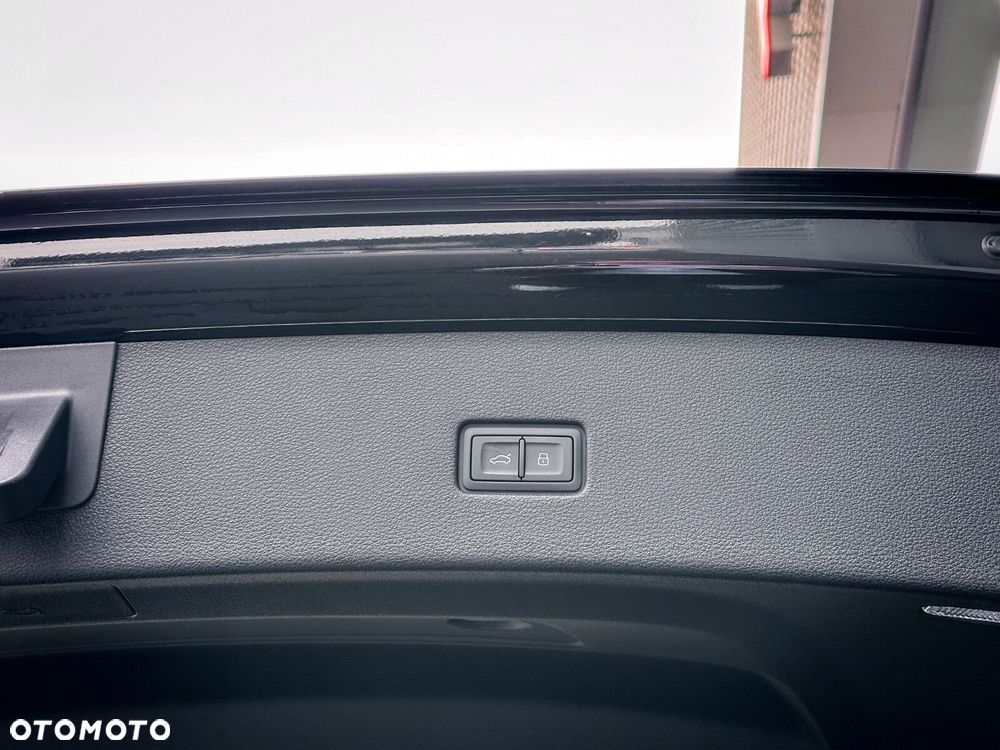 Audi Q8 - 11