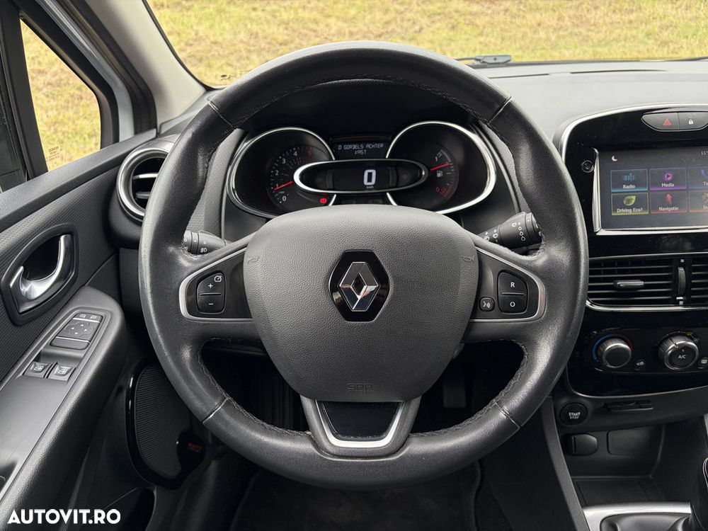 Renault Clio (Energy) dCi 90 Start & Stop LIMITED - 11