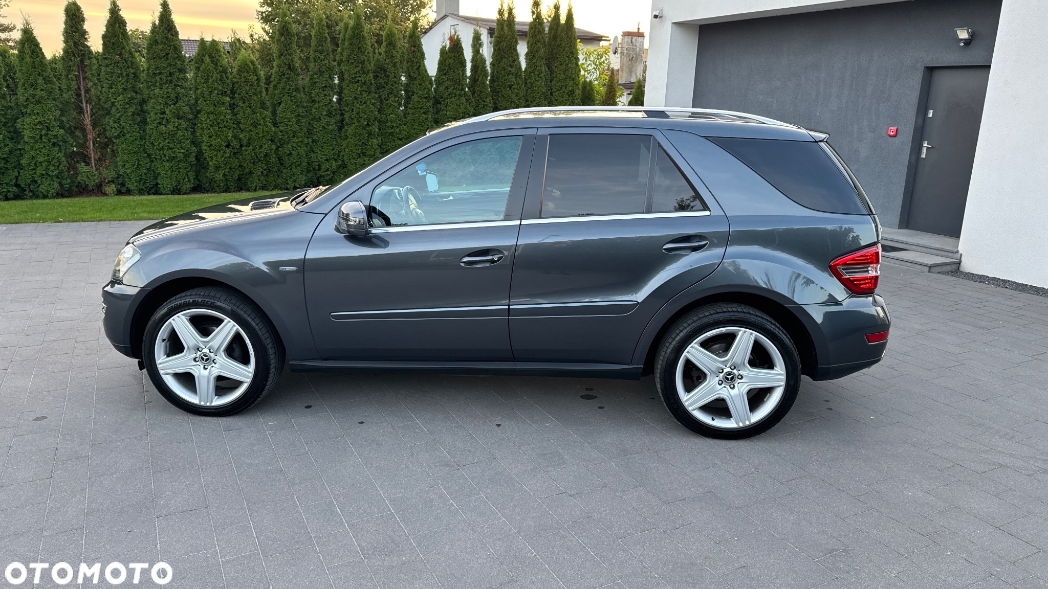 Mercedes-Benz ML 300 CDI BlueEff 4-Matic - 29