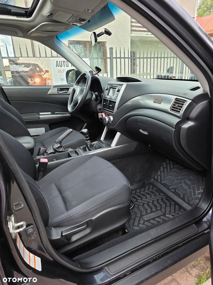 Subaru Forester - 17