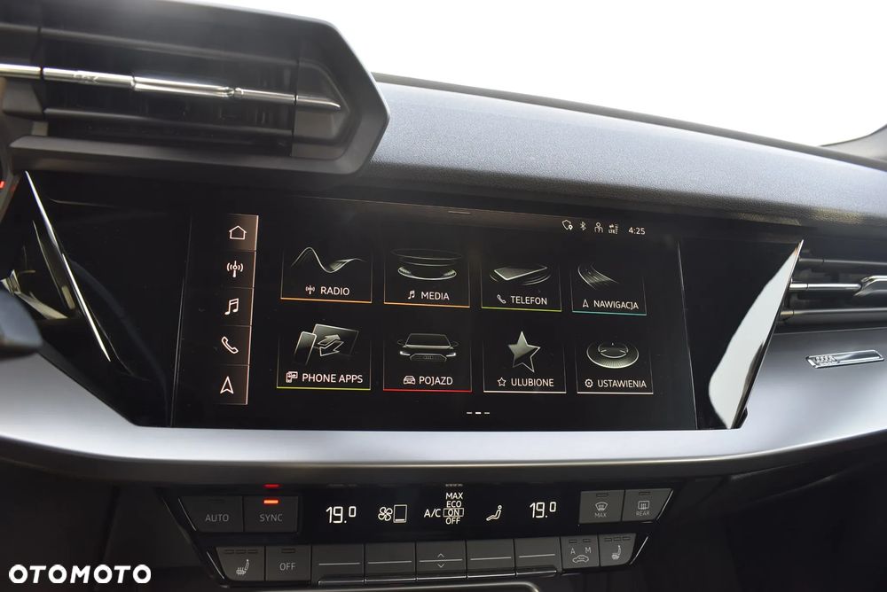 Audi A3 Sportback 30 TDI S tronic - 27