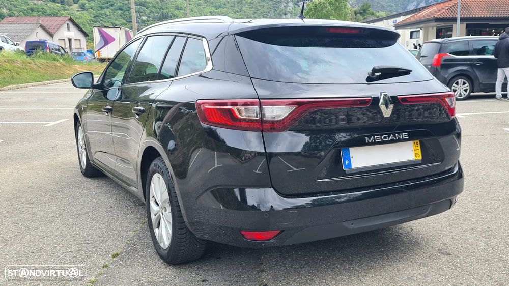 Renault Mégane Sport Tourer 1.3 TCe Limited - 3