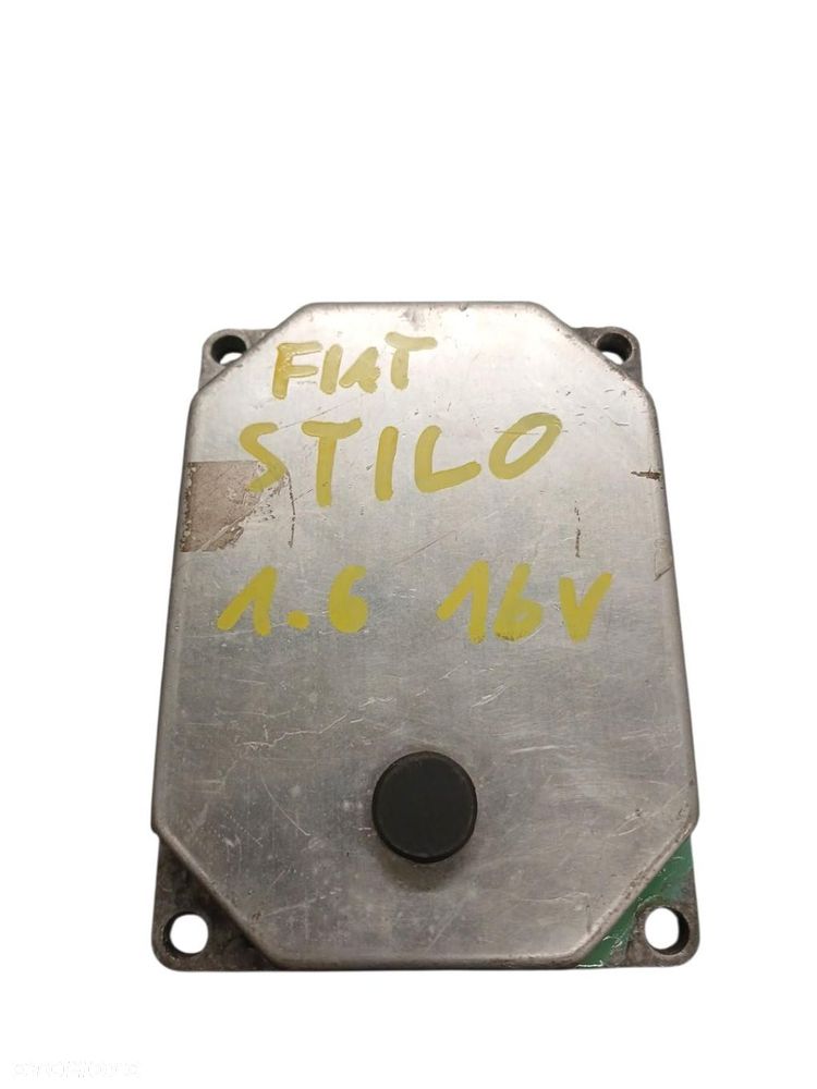 KOMPUTER SILNIKA FIAT STILO 1.6 16V 55182115 - 1