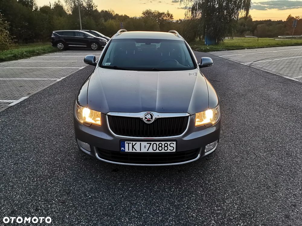Skoda Superb 1.6 TDI Exclusive - 8