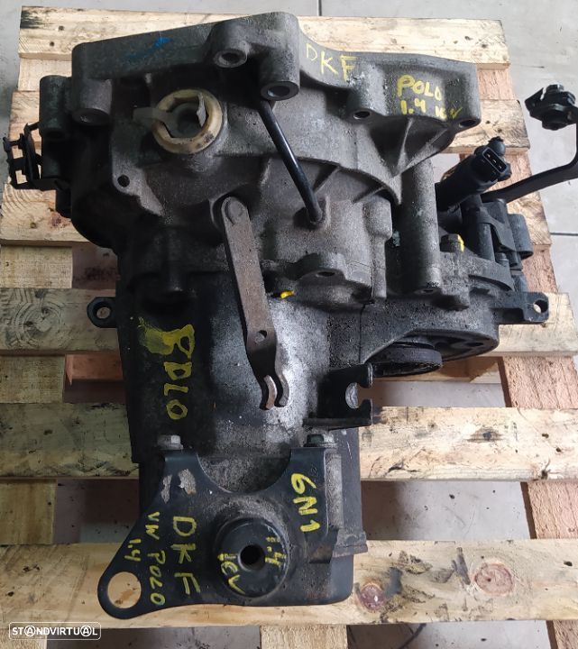 caixa velocidades VW Polo 1.4i 1998 DKF - 1