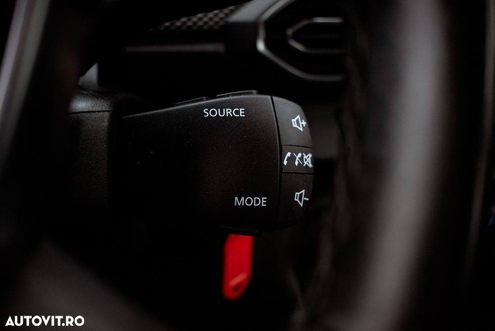 Dacia Logan TCe 90 MT6 Comfort - 27