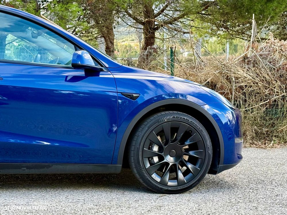 Tesla Model Y Long Range Tração Integral - 24
