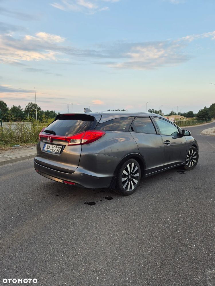 Honda Civic 1.6 i-DTEC Executive Navi - 5