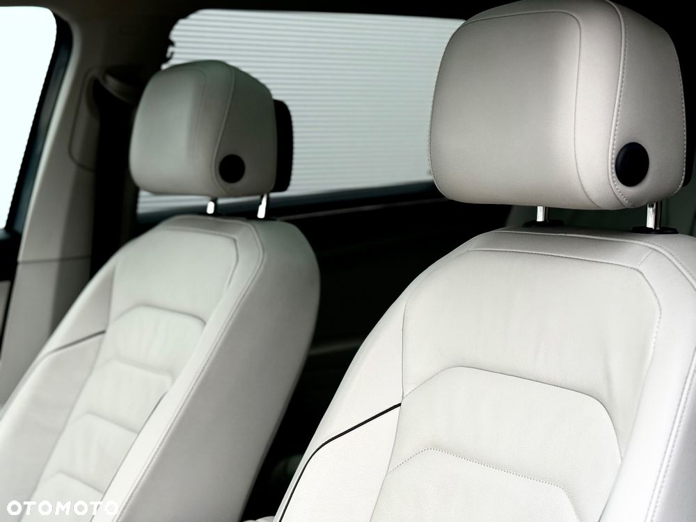 Volkswagen Tiguan Allspace 2.0 TDI SCR 4Motion DSG R-Line - 26