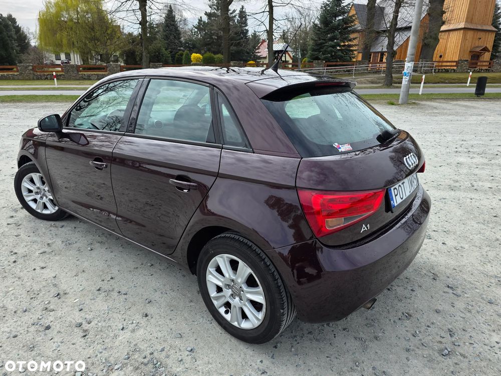 Audi A1 Sportback 1.6 TDI Ambition - 13