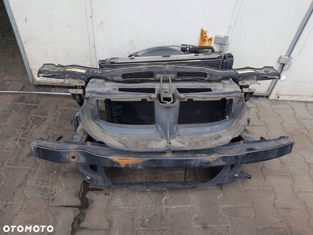 BMW 3 E93 CABRIO 06-09r 3.0 i BENZYNA PAS PRZEDNI CHŁODNICE AUTOMAT - 1