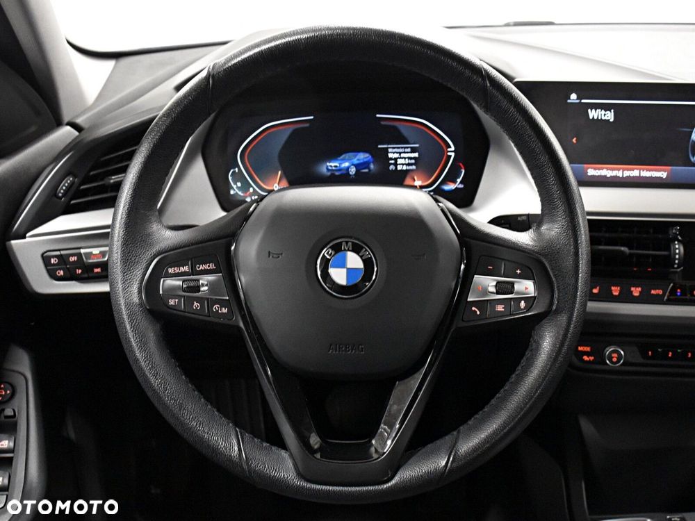 BMW Seria 1 - 14