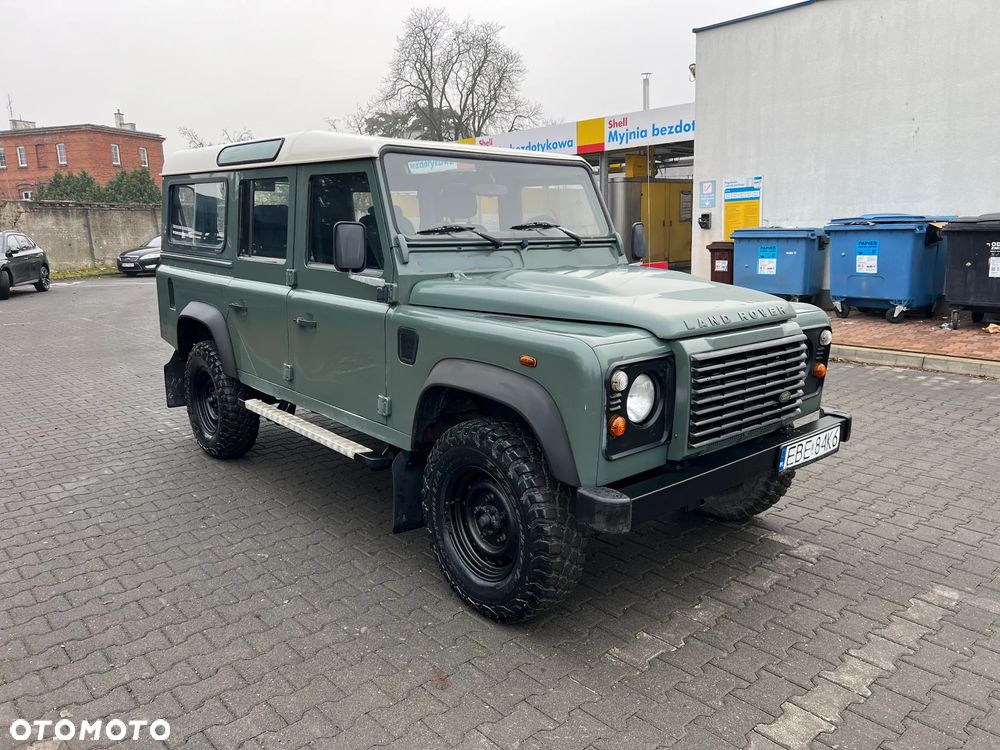 Land Rover Defender - 3
