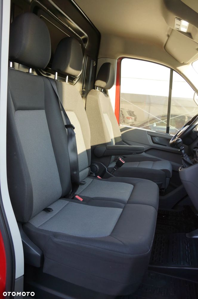 Volkswagen Crafter - 21