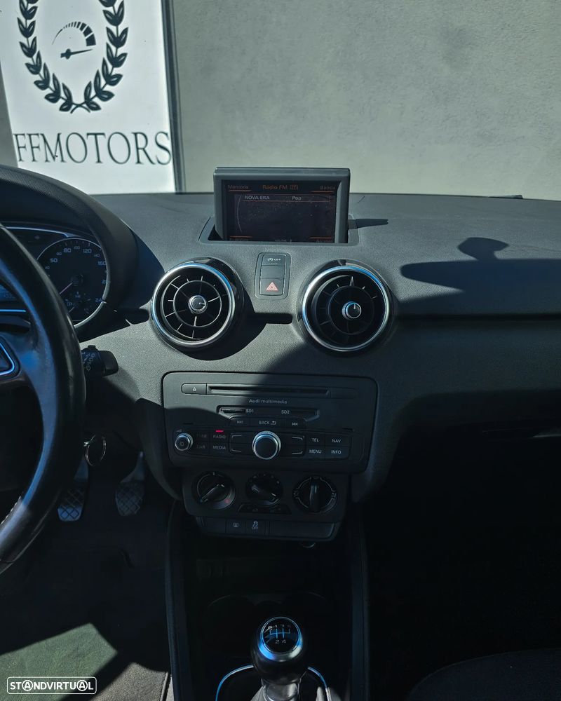 Audi A1 2012 photo 4