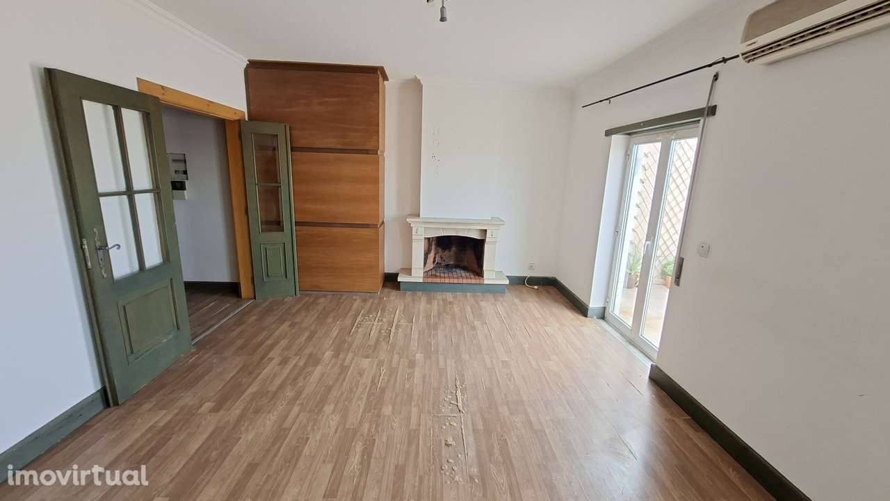 Apartamento T3 com 132m² e 2 amplas varandas Quinta do Conde. - Grande imagem: 2/19