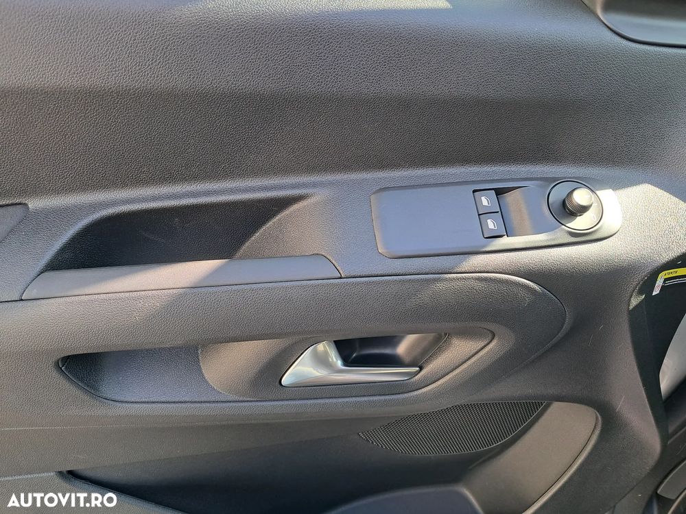 Peugeot Rifter 1.5 BlueHDI 100 CP S&S BVM6 Active Pack - 15