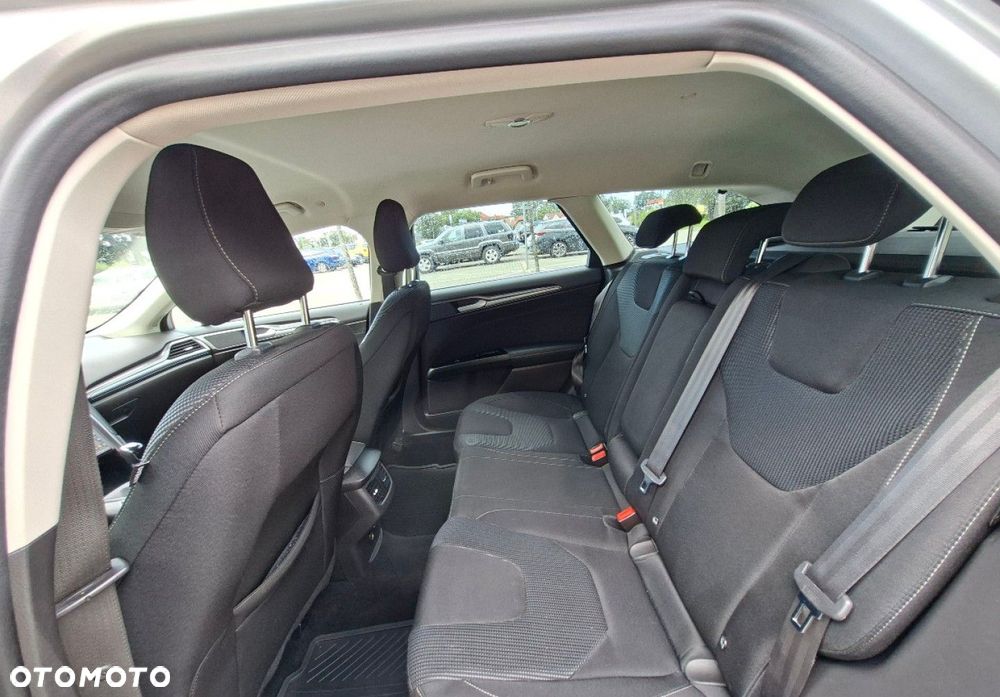 Ford Mondeo - 19