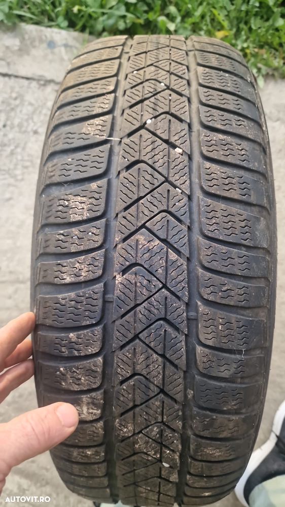 Vând roți (jante + cauciucuri) BMW Pirelli 235/55 R17 M+S senzori de presiune originali - 8