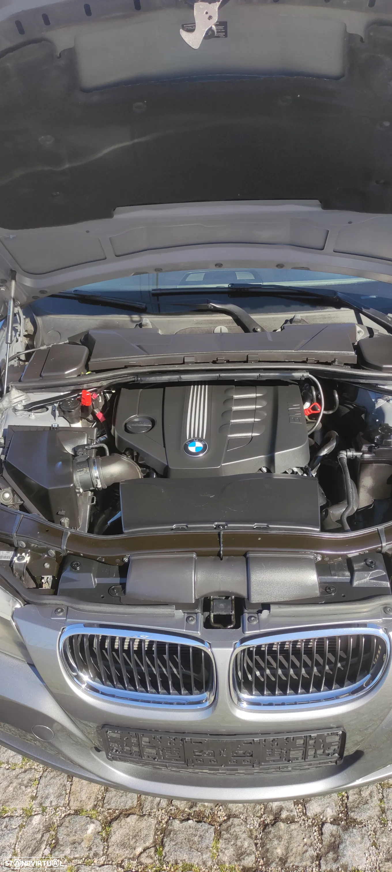 BMW 316 d Touring - 12