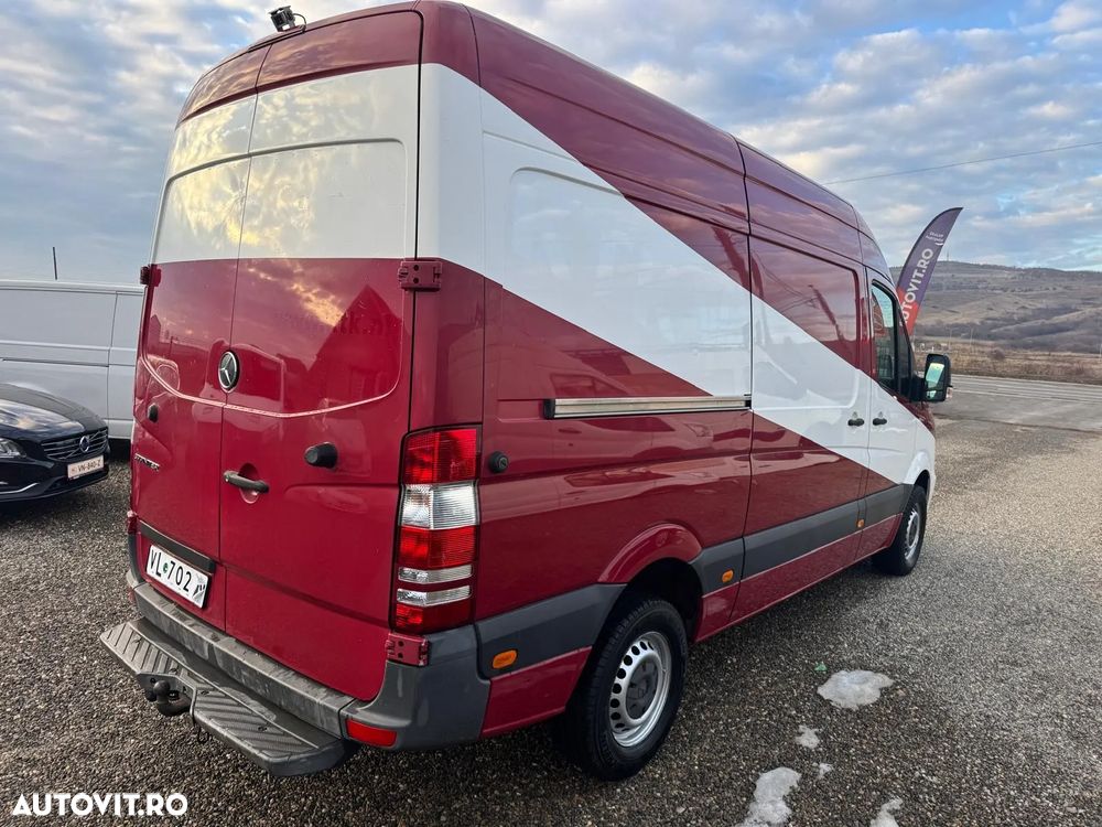 Mercedes-Benz SPRINTER - 4